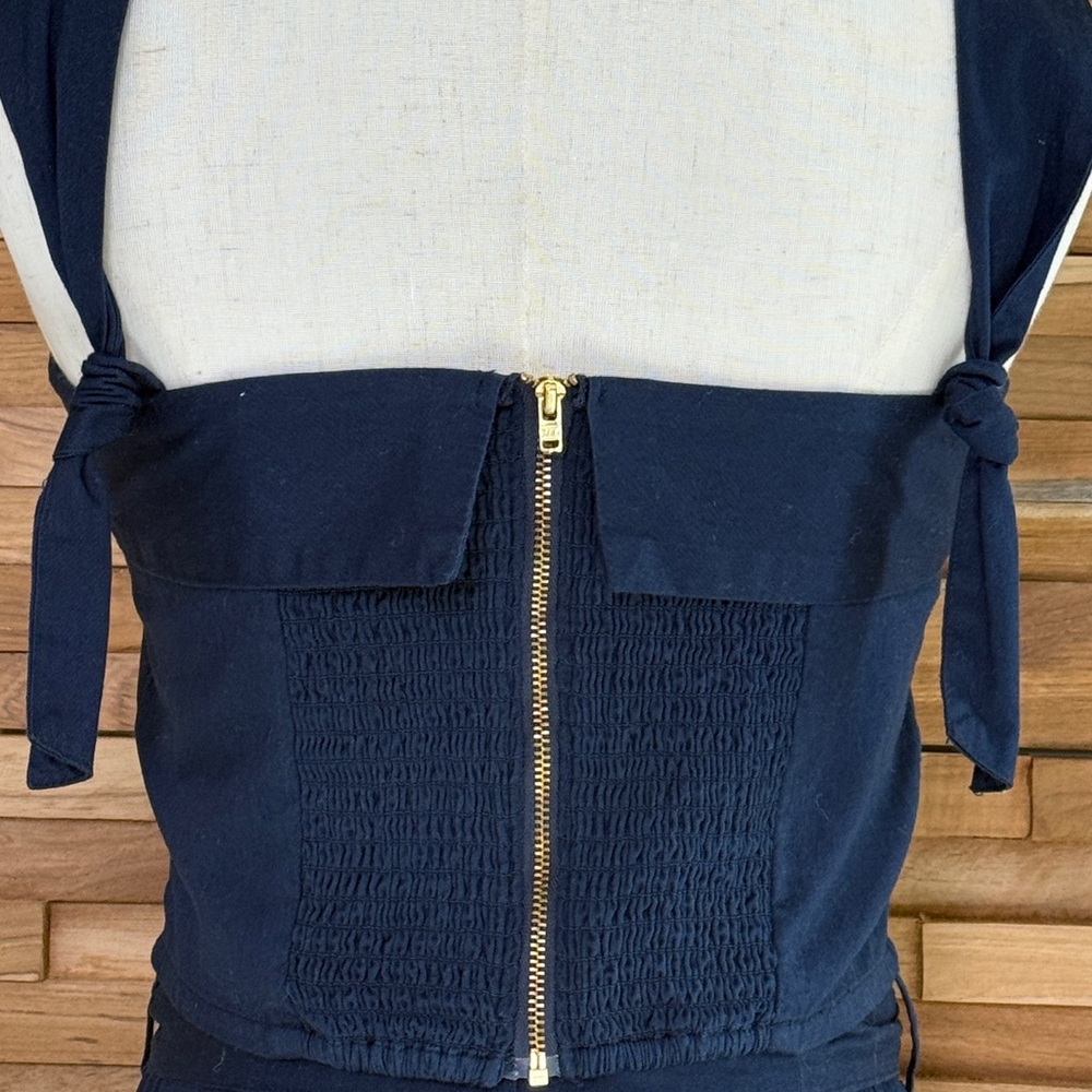 Cake for Dinner| Roxy Top | Navy | M - Picture 3 of 6